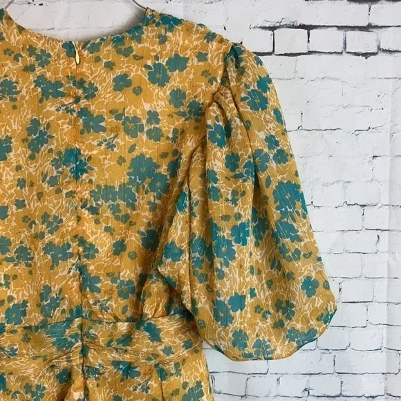 Nasty Gal NWT Romper Floral Chiffon V Neck Puff Sleeve Playsuit Sz 6 Vacation - Picture 12 of 16